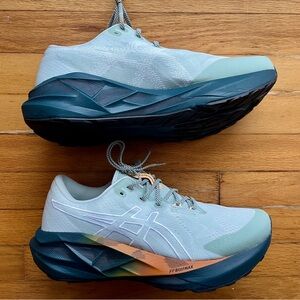 Asics Novablast 5 Trail, Men’s Size 12
Color: NATURE BATHING/LICHEN ROCK